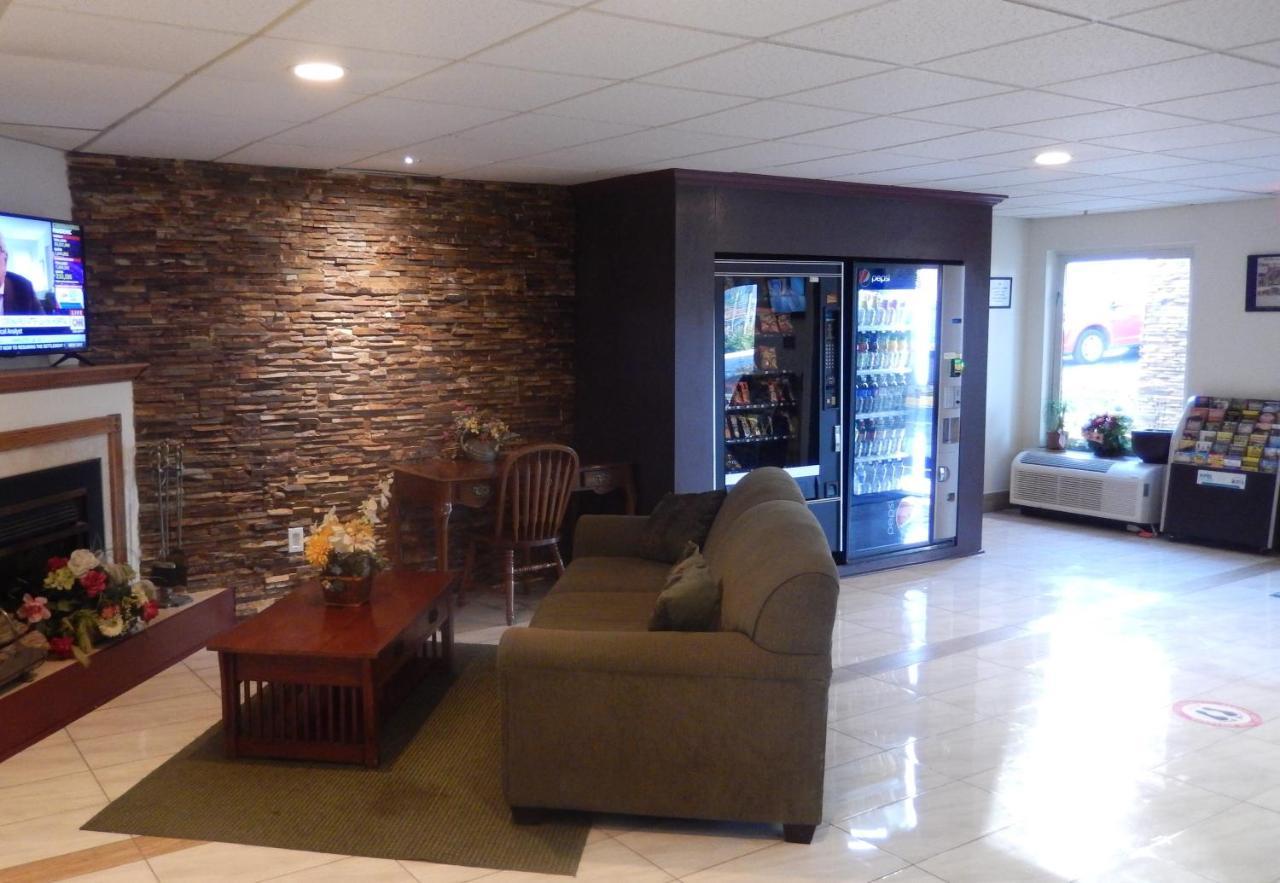 Red Roof Inn Harrisonburg - University Area 외부 사진